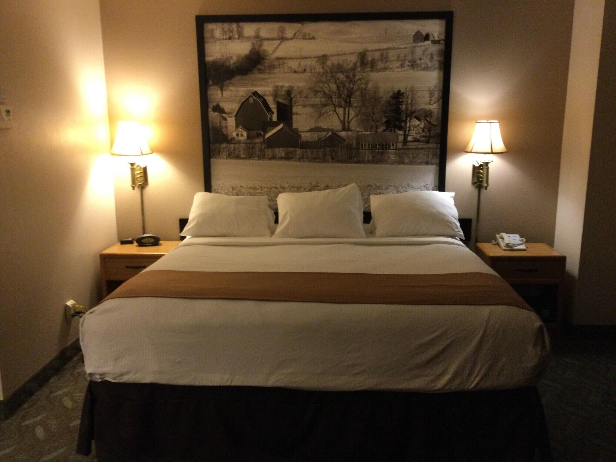 Hotel Super 8 By Wyndham Monroe Wi Esterno foto